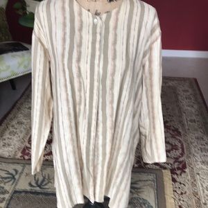 Valerie Stevens pure linen two piece pant suit.